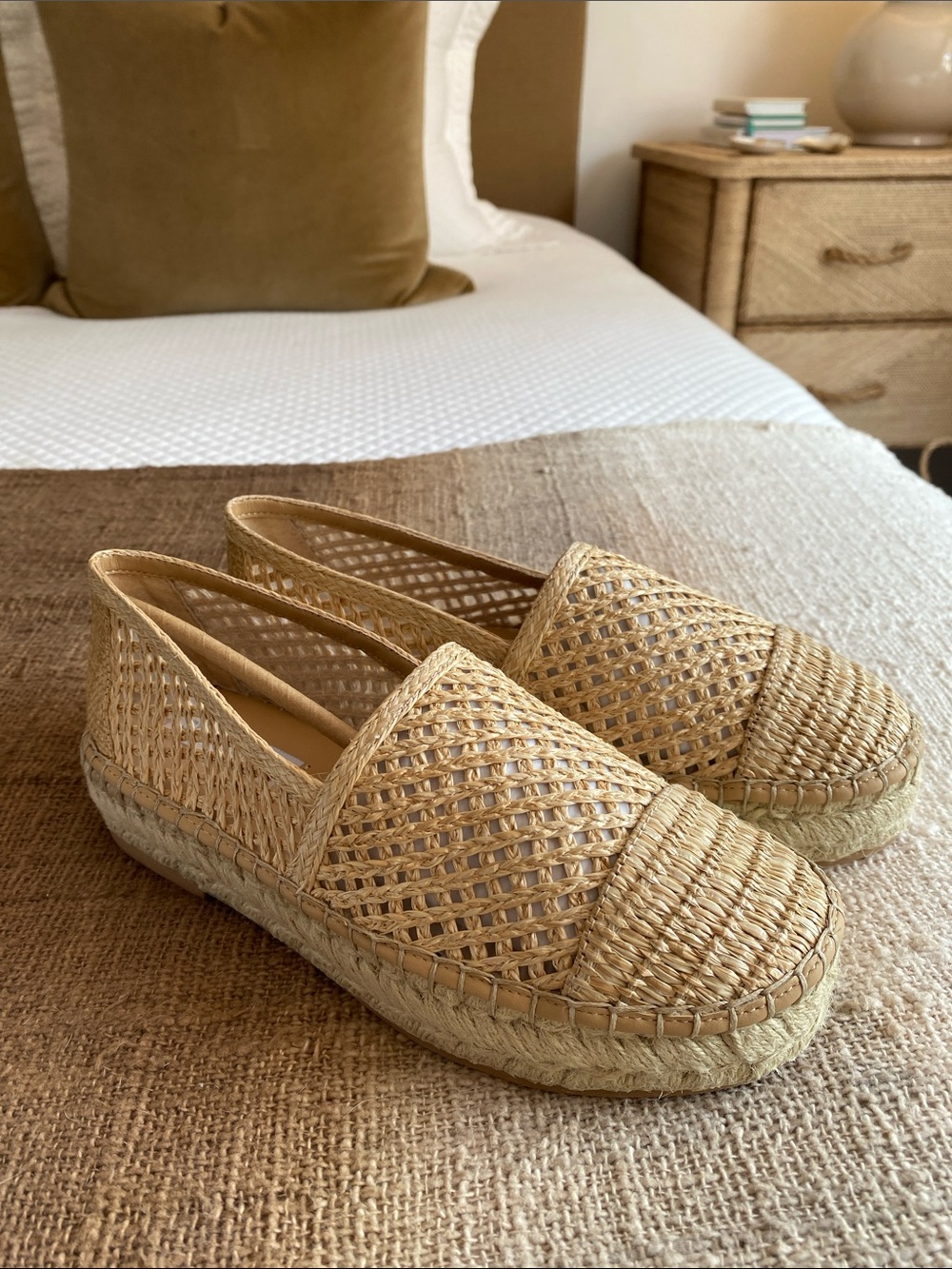 Steve Madden Raffia Espadrilles 7M NEW